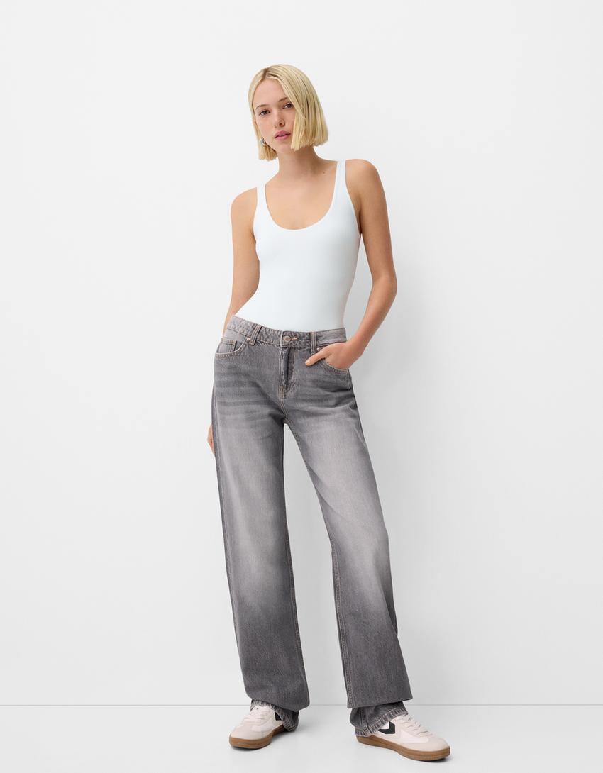 Straight jeans