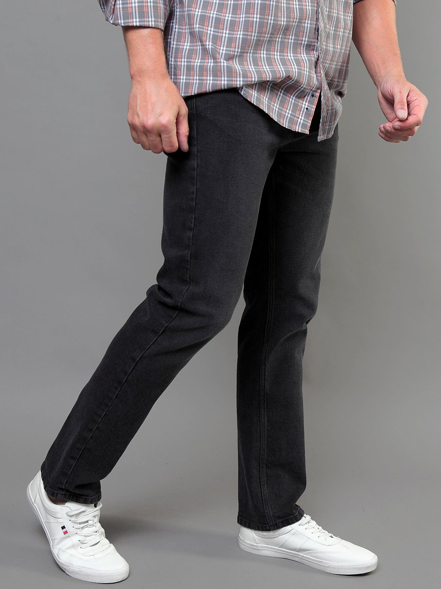 Slim Fit