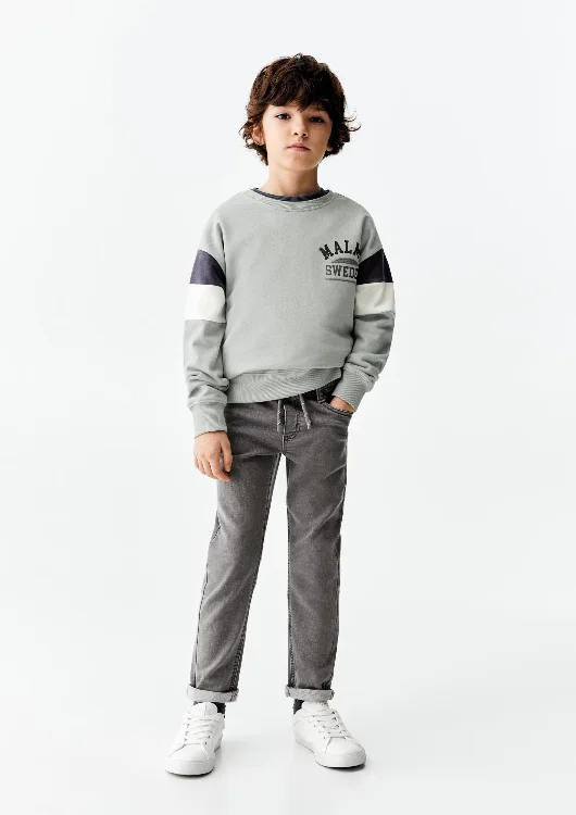 Straight Jeans